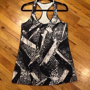 Lululemon Cool Racerback Tank Size 12 Print